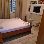 Apartment Markel *