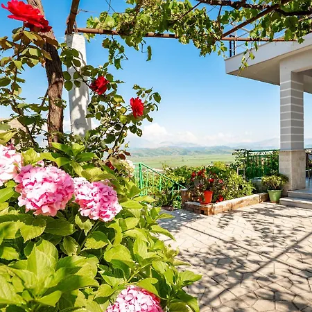 Markel Apartament Saranda